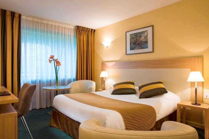 Hotel *** & Spa Vacances Bleues Villa Marlioz Aix-les-Bains Oda fotoğraf