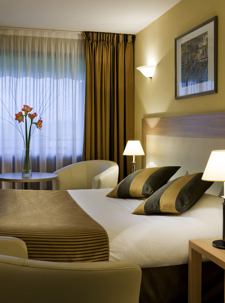 Hotel *** & Spa Vacances Bleues Villa Marlioz Aix-les-Bains Oda fotoğraf